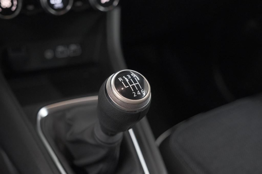 Renault Captur tce 90 techno | camera | navigatie | parkeersensoren | apple