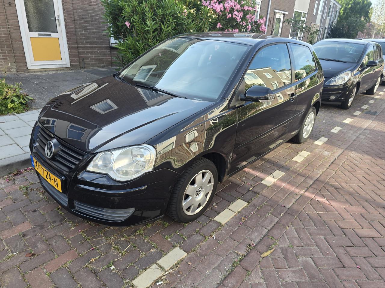 Vw polo 2005 met 1jaar apk