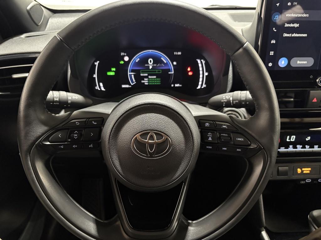 Toyota Yaris Cross 1.5 hybrid 115 first | stoel.ver| comfort pack| camera| 