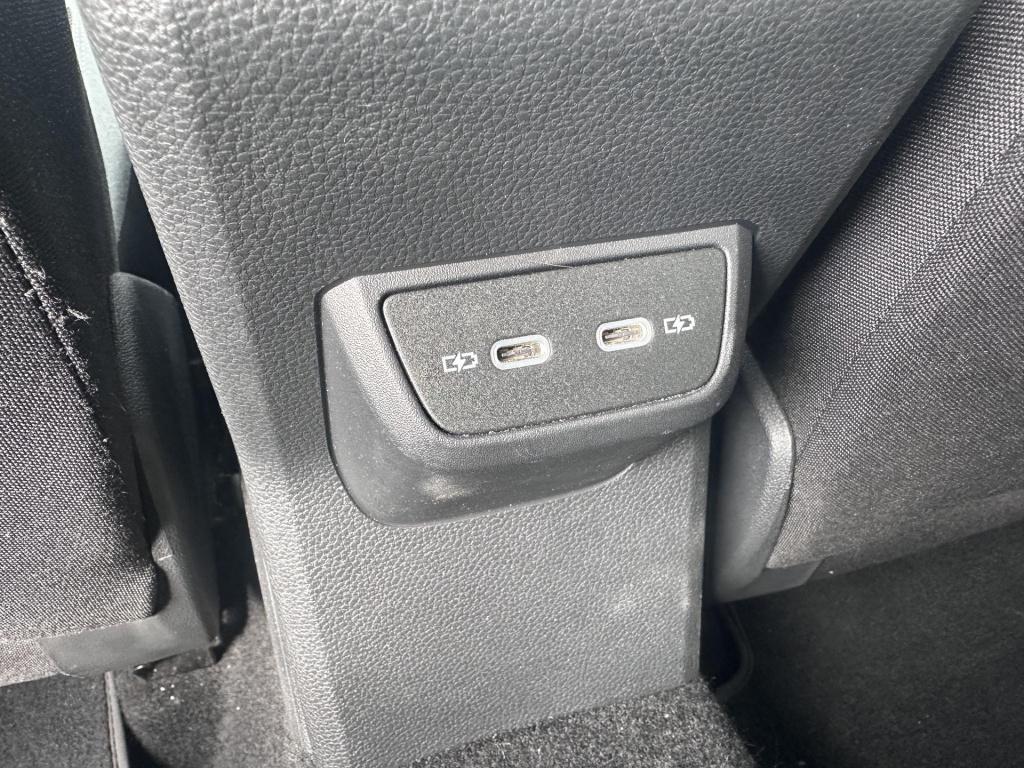 Volkswagen Polo 1.0 tsi style