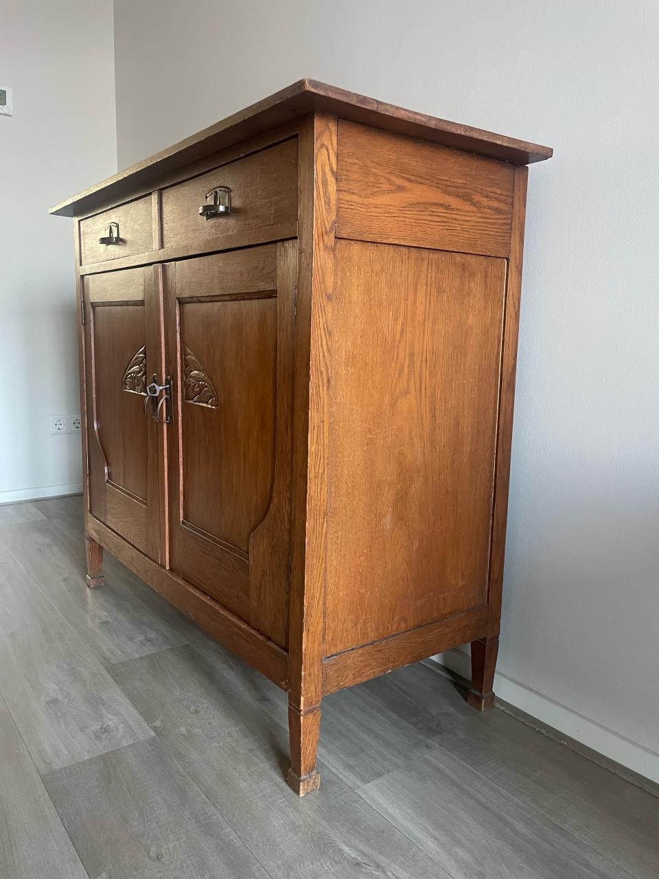 Commode / dressoir antiek
