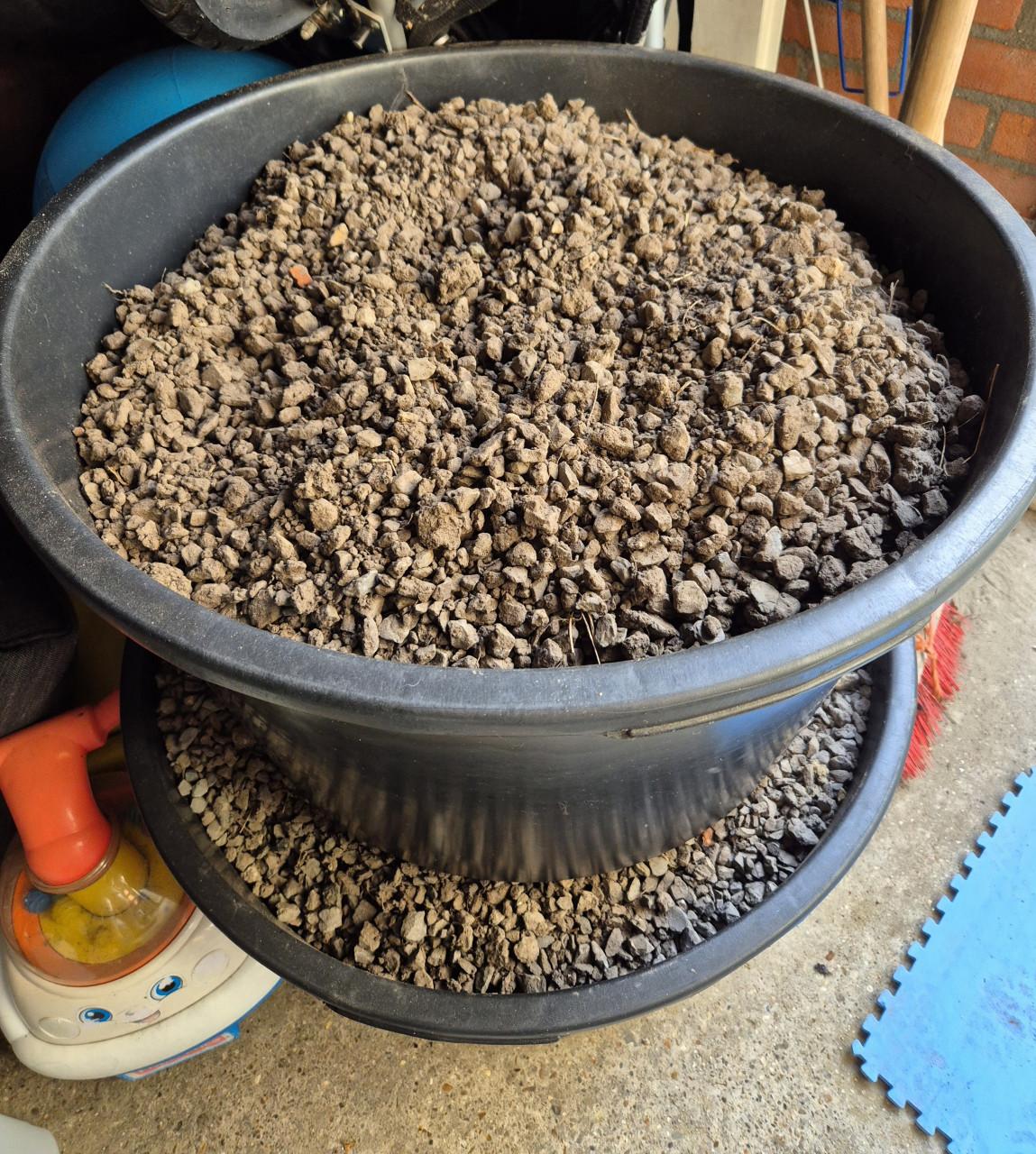 Gratis blauw/grijs grind