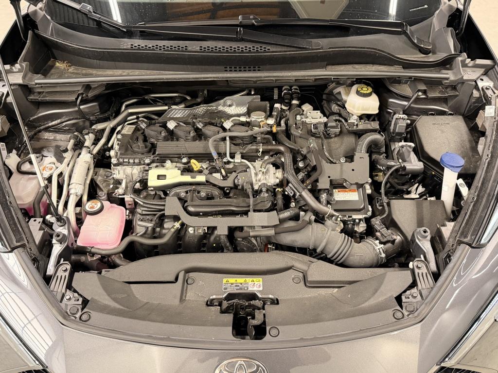 Toyota C-hr 2.0 phev 220 executive