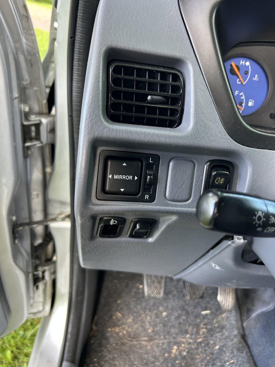 Daihatsu Terios 4x4 07-2000 € 2.250,= IJskoude airconditioning