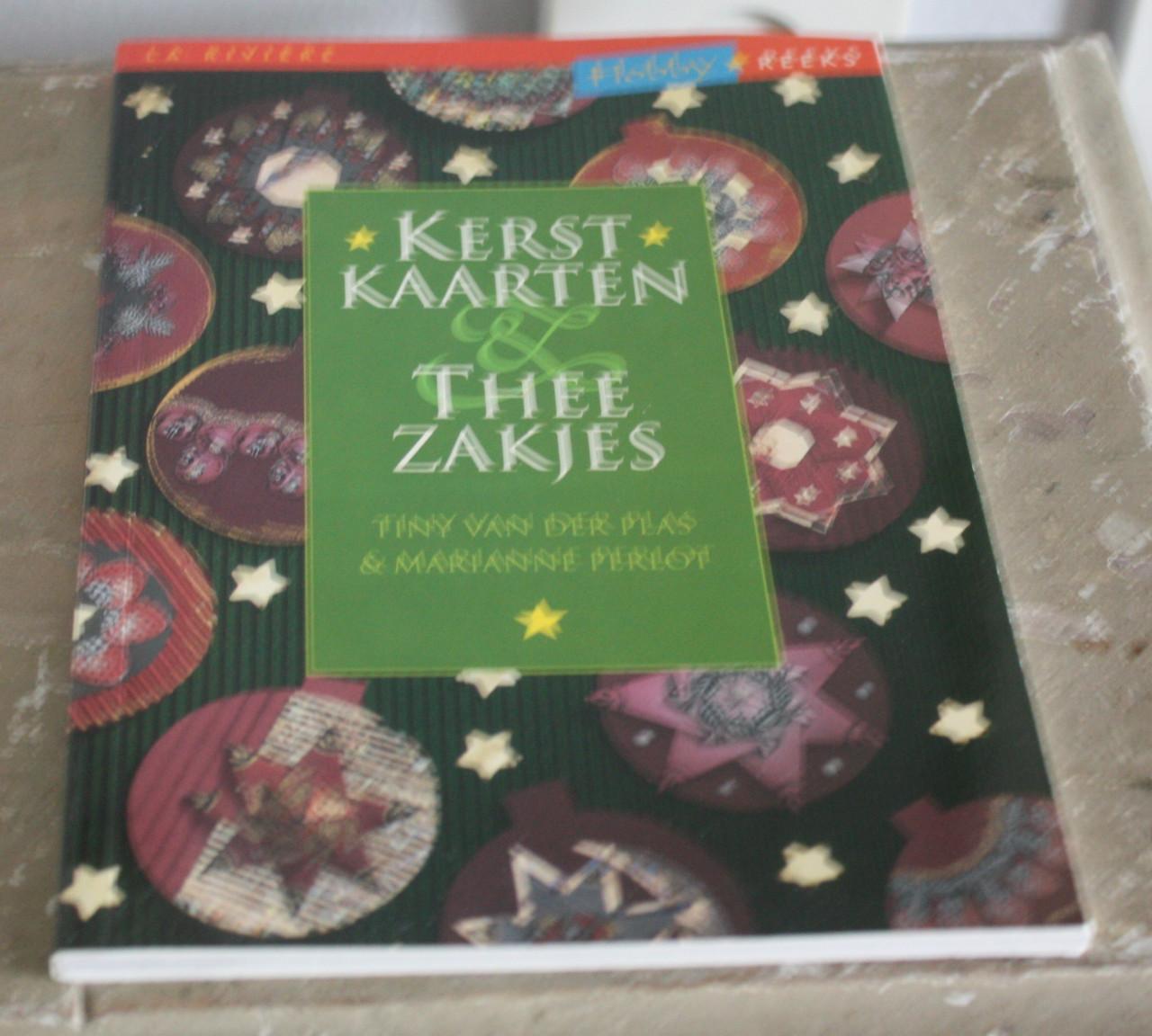 Boekje kerstkaarten en  theezakjes