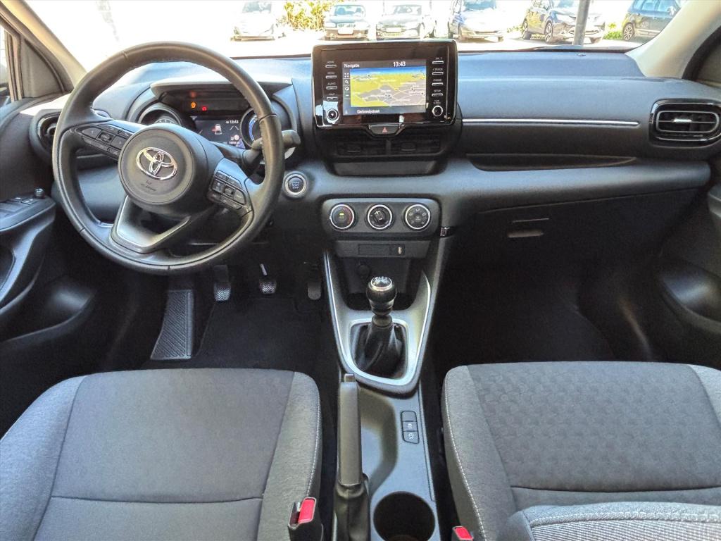 Toyota Yaris 1.5 vvt-i 125pk dynamic| navi| camera|nl auto| unieke km stand