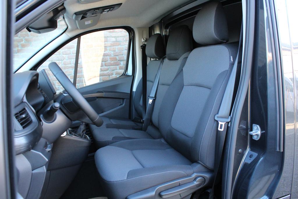 Renault Trafic 2.0 blue dci 130 t30 l2h1 advance - demo / camera