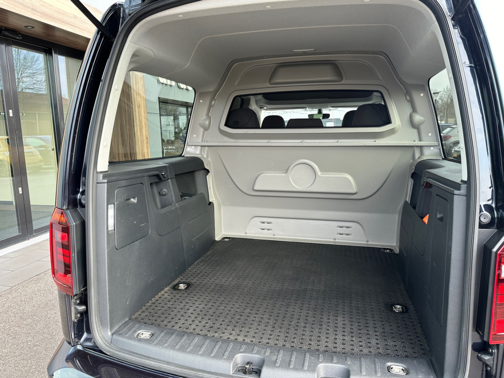 Volkswagen Caddy maxi 1.4 tsi dsg 5-persoons trendline | trekhaak | xenon |