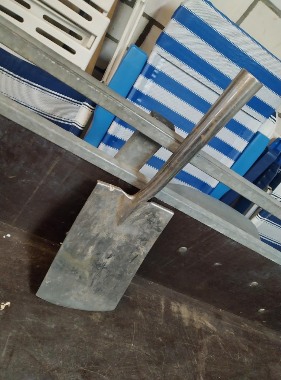 Spade (RVS) zonder steel