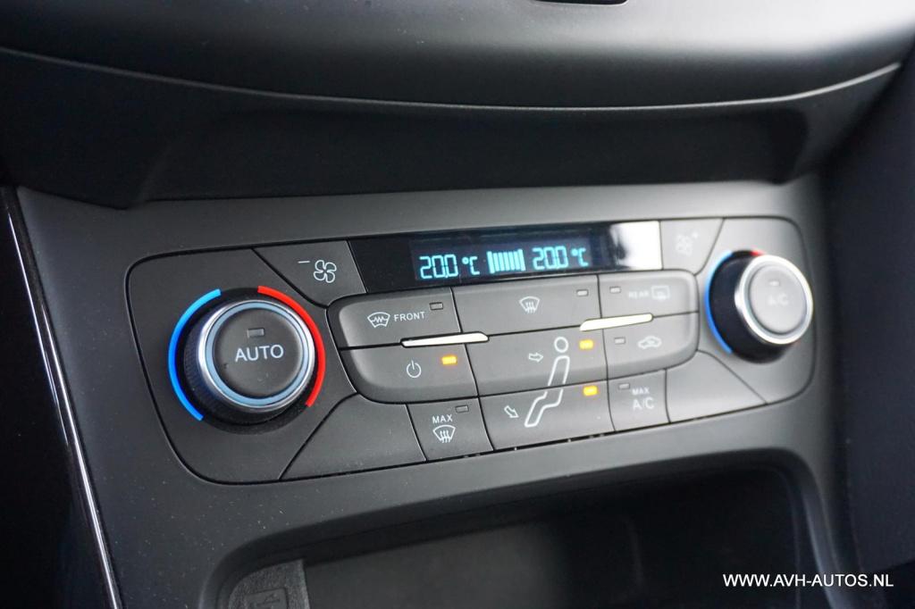 Ford Focus wagon 1.0 titanium edition