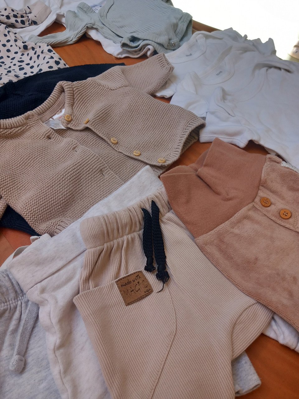 Babykleding neutraal 50/56