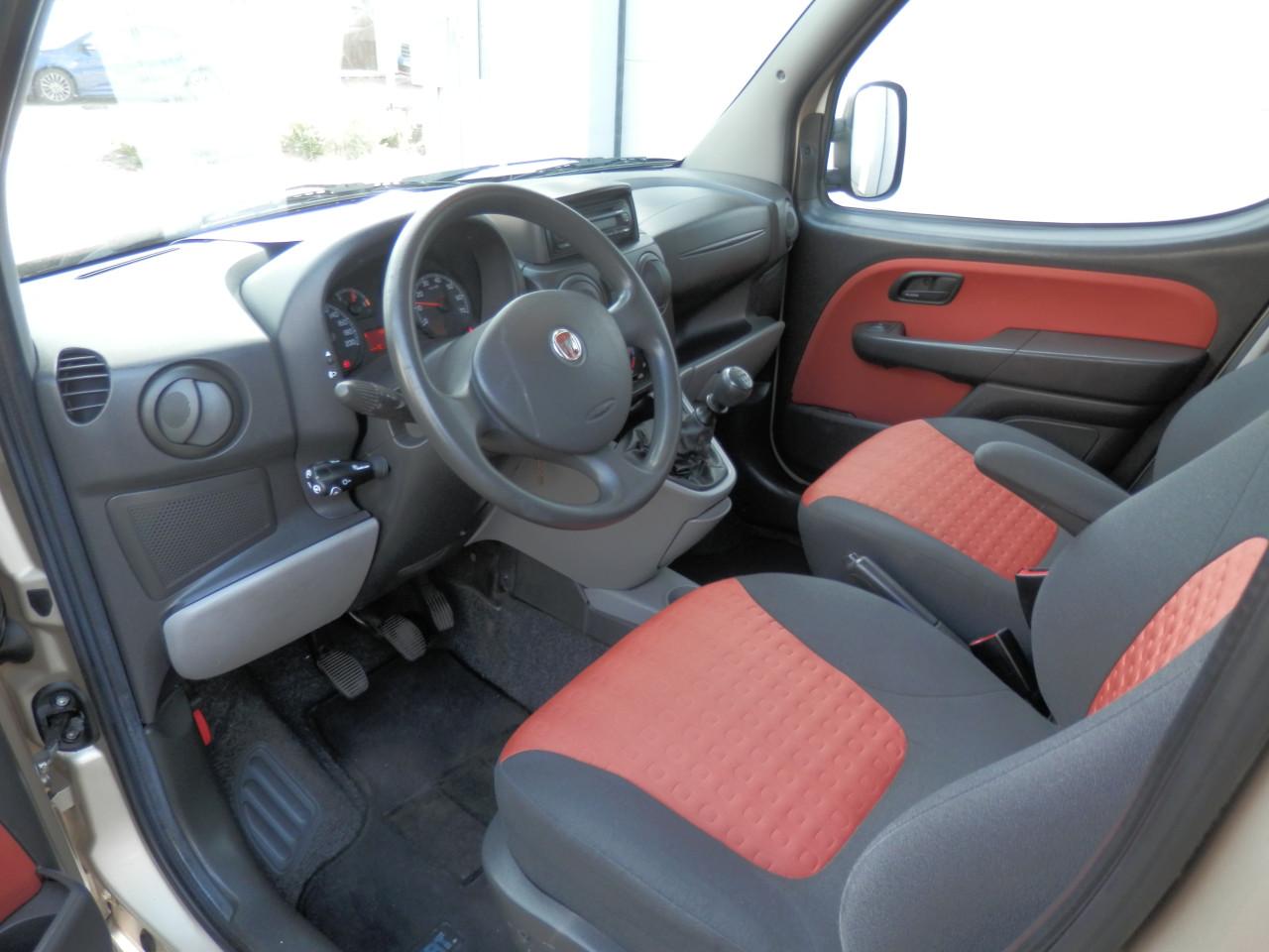 Auto Garant Biedt Aan: Fiat Doblo 1.4 Family