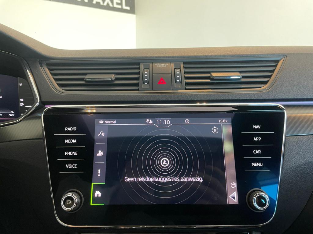 Skoda Superb combi 1.4 tsi iv sportline business