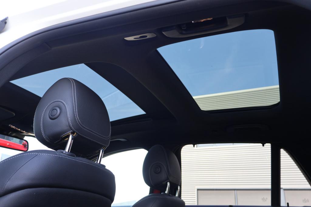 Mercedes-Benz Glc 300 4matic l amg line l 245 pk l panoramadak l burmester 