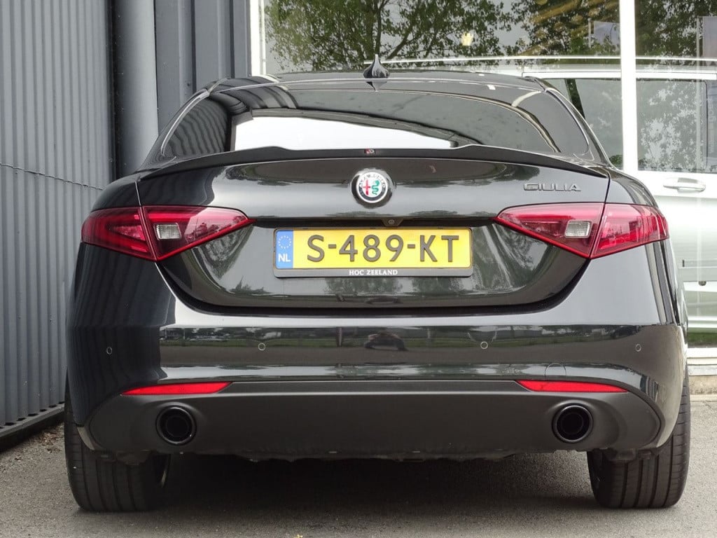 Alfa Romeo Giulia 2.0t b-tech stoel-&stuurwielverwarming | android auto | 1