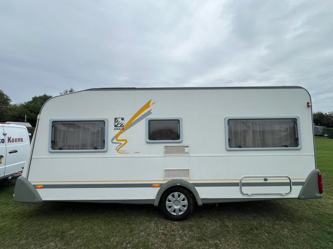 Knaus Sudwind 1998+Voortent - Nieuwe Staat