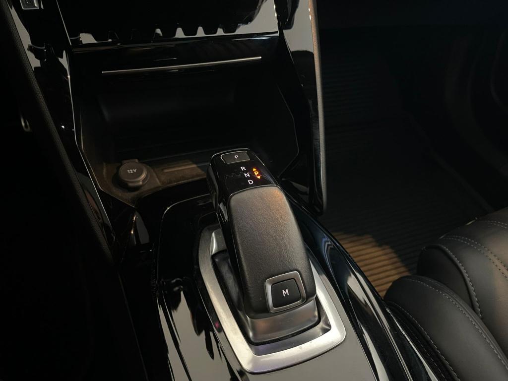 Peugeot 2008 1.2 puretech gt-line