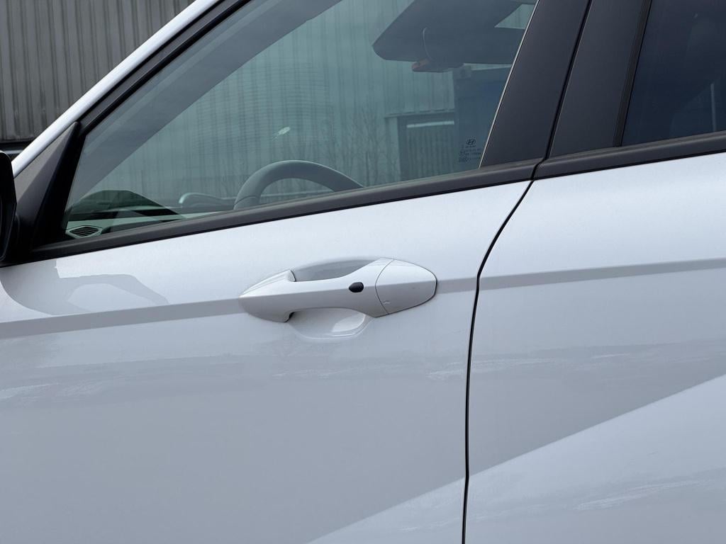 Hyundai Kona electric n line business 64.8 kwh