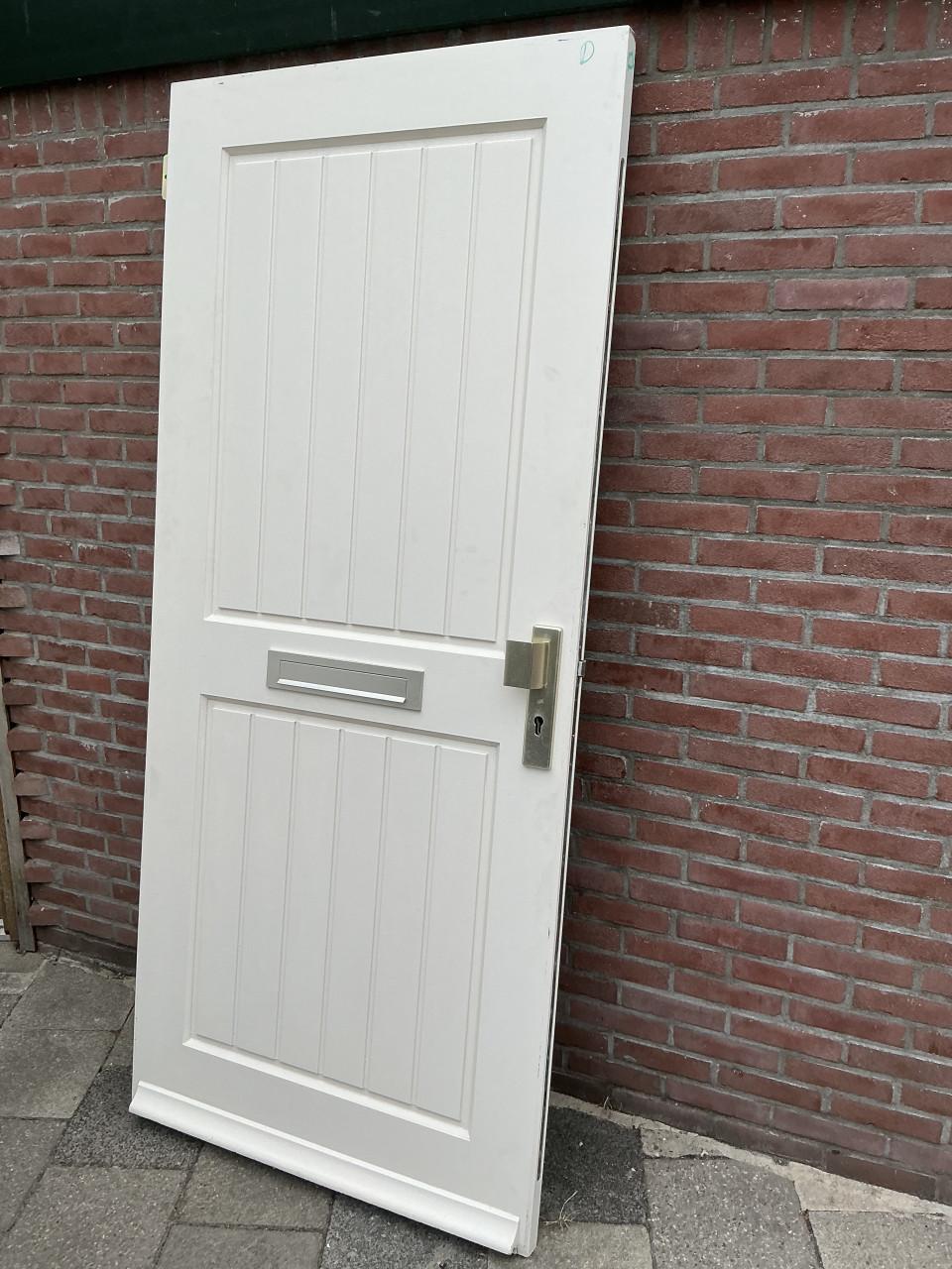 Voordeur (D)