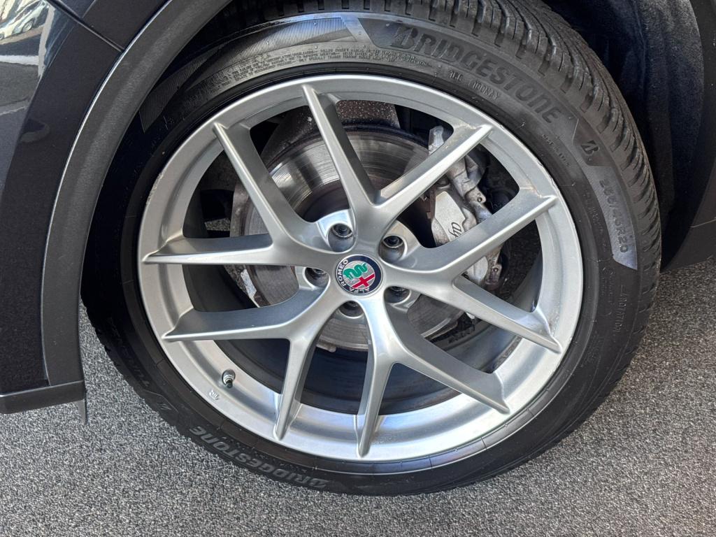 Alfa Romeo Stelvio 2.0 t awd super