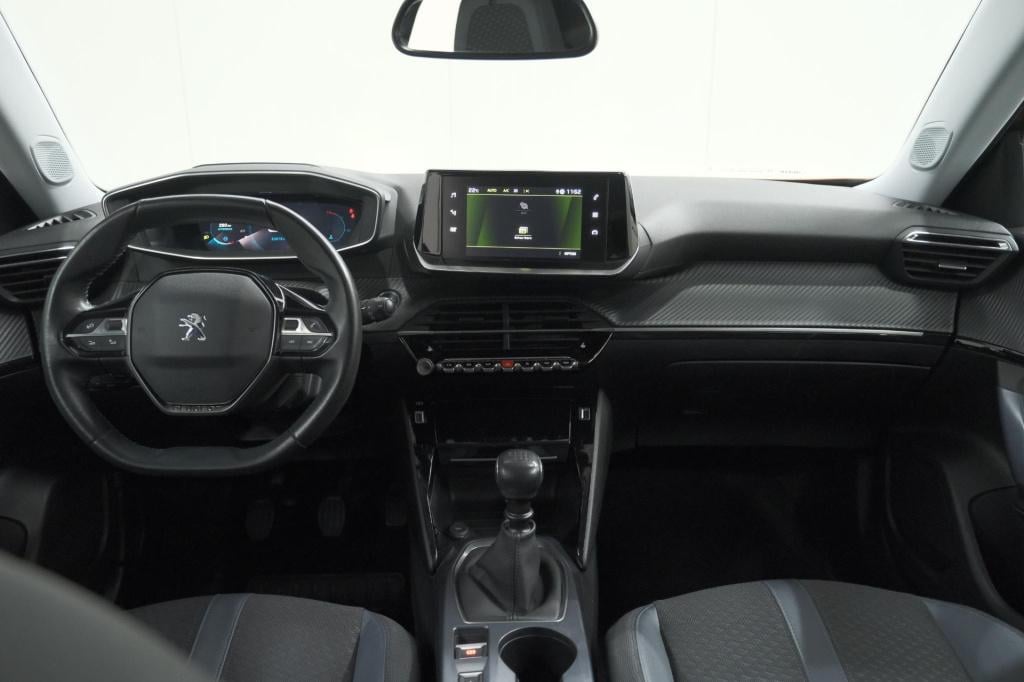 Peugeot 2008 puretech 130 allure pack | trekhaak | adaptieve cruise control