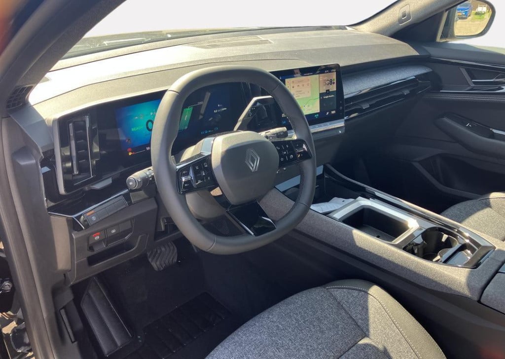 Renault Austral 1.2 e-tech full hybrid 200 evolution - nieuw model
