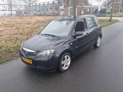 Mazda 2 1.4i bouwjaar 2007 hele leuke auto 196000km