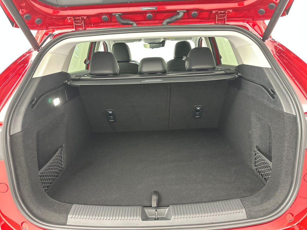 MG Hs mg phev 1.5 luxury | voorraad voordeel op=op | 7 jaar garantie | full
