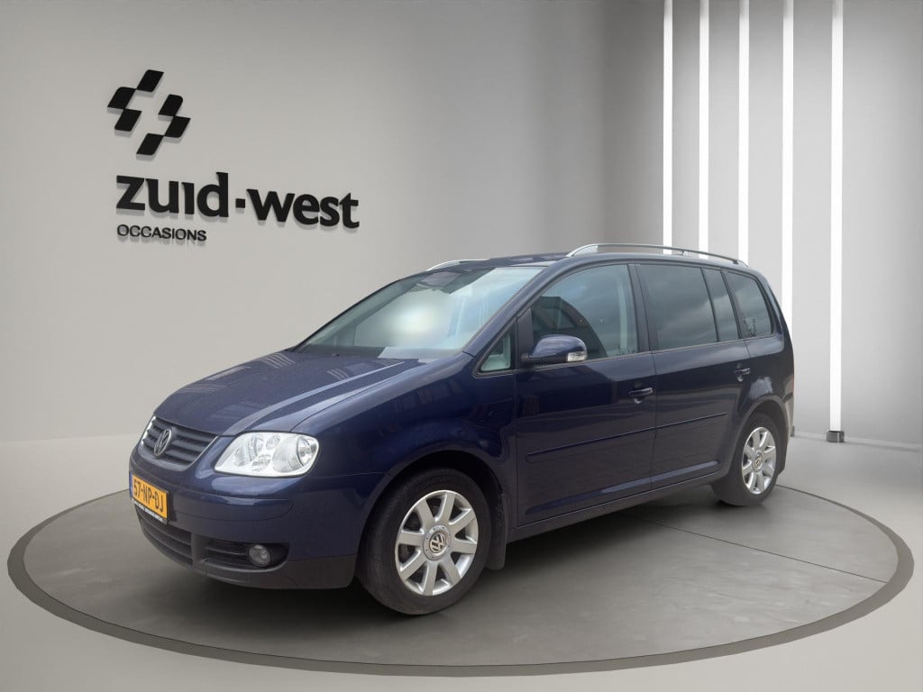 Volkswagen Touran 1.6-16v fsi highline clima cruise trekhaak