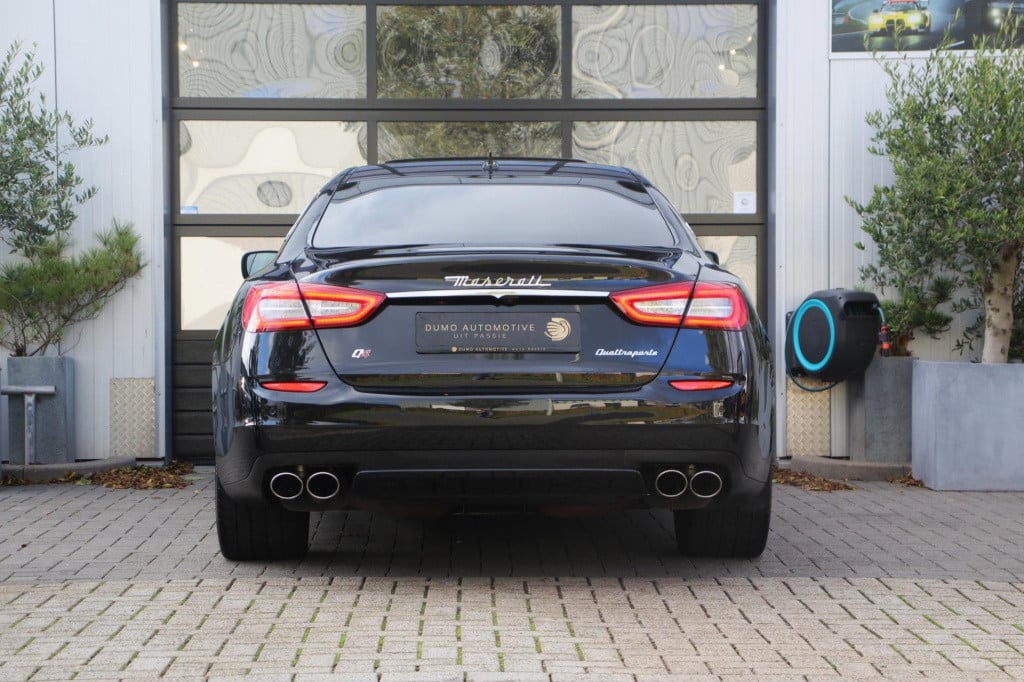 Maserati Quattroporte 3.0 s q4 411pk - leder - flippers - schuifkantel - na
