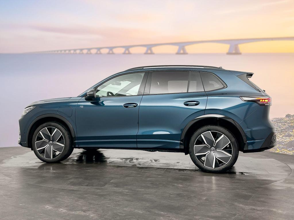Volkswagen Tiguan r-line edition 1.5 ehybrid 200 kw / 272 pk suv 6 v