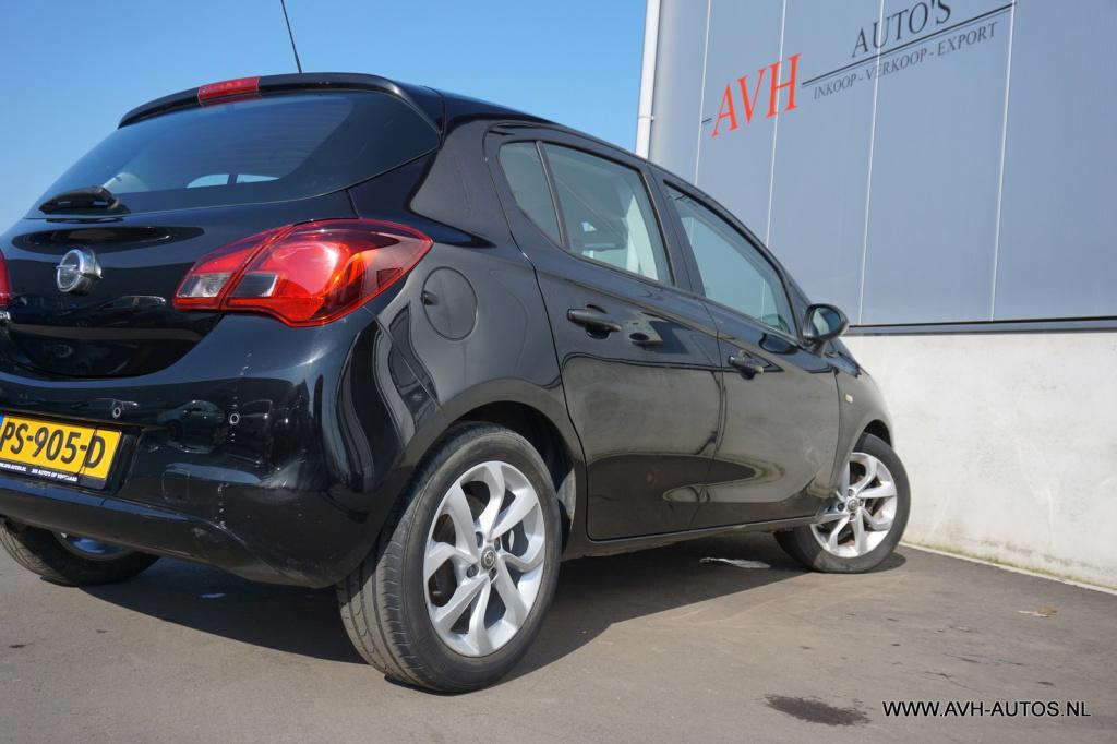 Opel Corsa 1.4 online edition