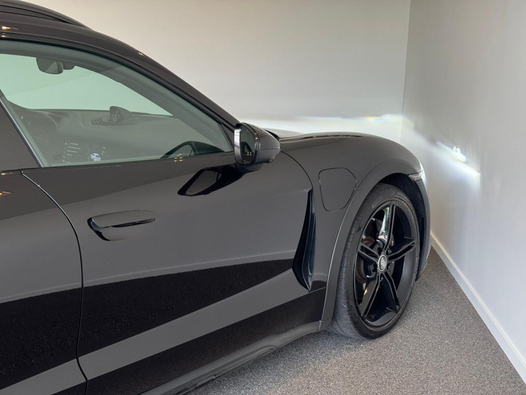 Porsche Taycan cross turismo 4 93 kwh