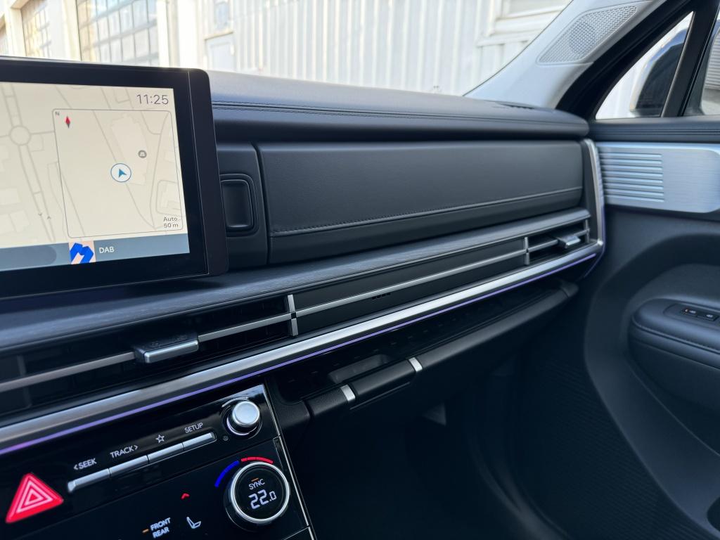 Hyundai Santa Fe 1.6 t-gdi hev comfort smart 7 persoon | actie prijs! | led