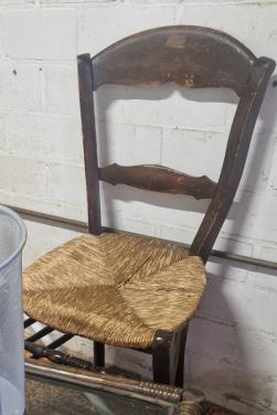 Rieten stoeltje, gratis ophalen