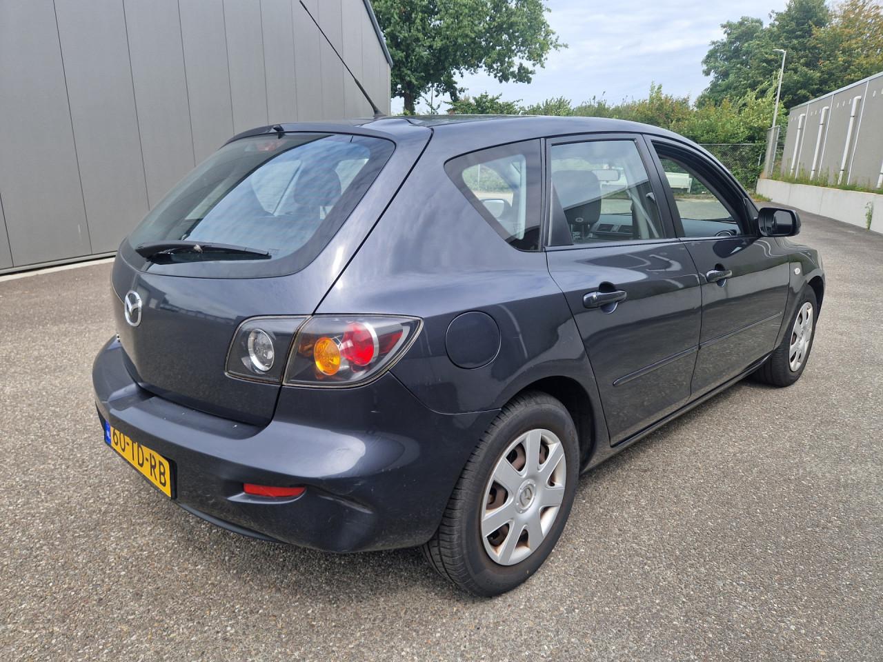 Mazda 3 Sport 1.6 Touring