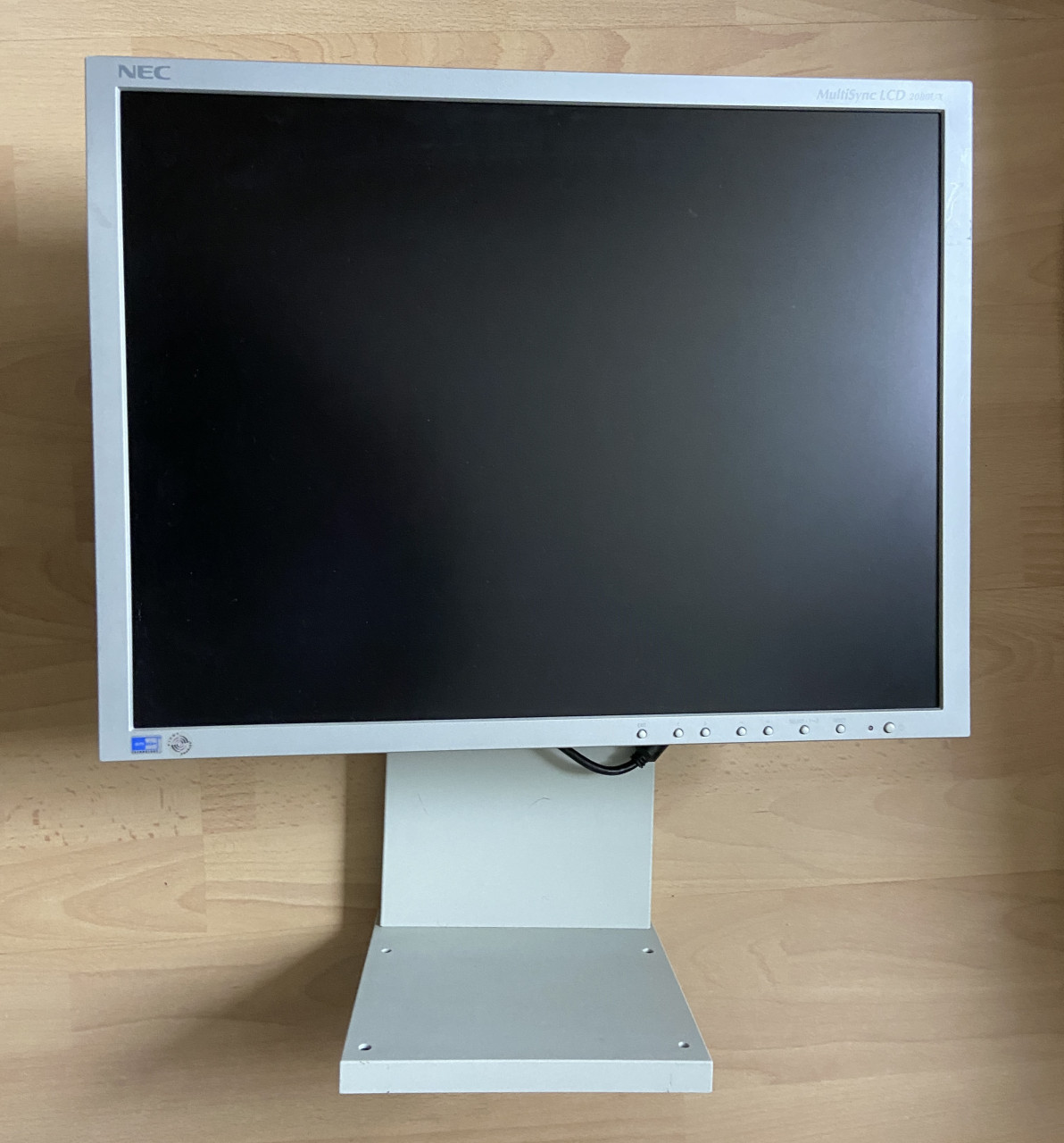 NEC monitor