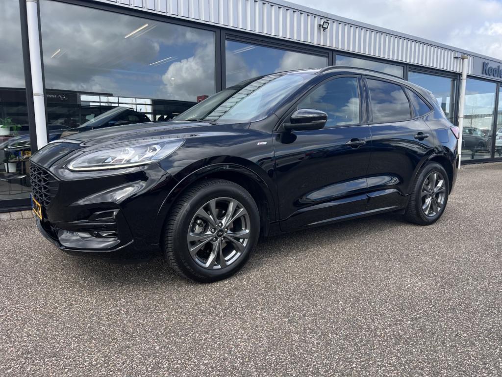 Ford Kuga 1.5 ecoboost 150pk 2wd st-line x voorruitverwarming , stoel en st
