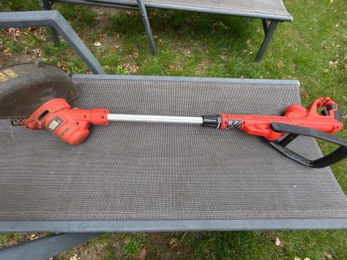 Grastrimmer Black & Decker ST4525