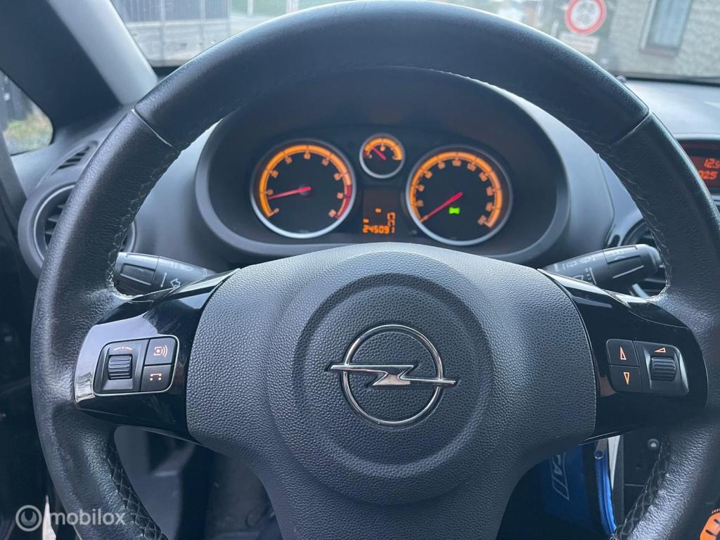 Opel Corsa 1.4-16v '111' edition