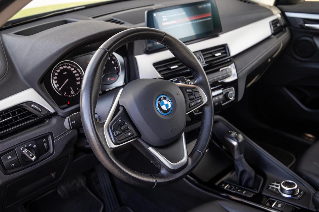 BMW X2 xdrive25e executive camera / leder / plug in hybrid / stoelverwarmin