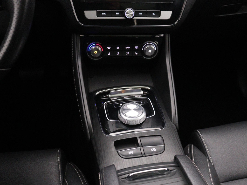 MG Zs-ev luxury 45 kwh | wltp 263km | panorama/schuif-kantel dak | dab | na