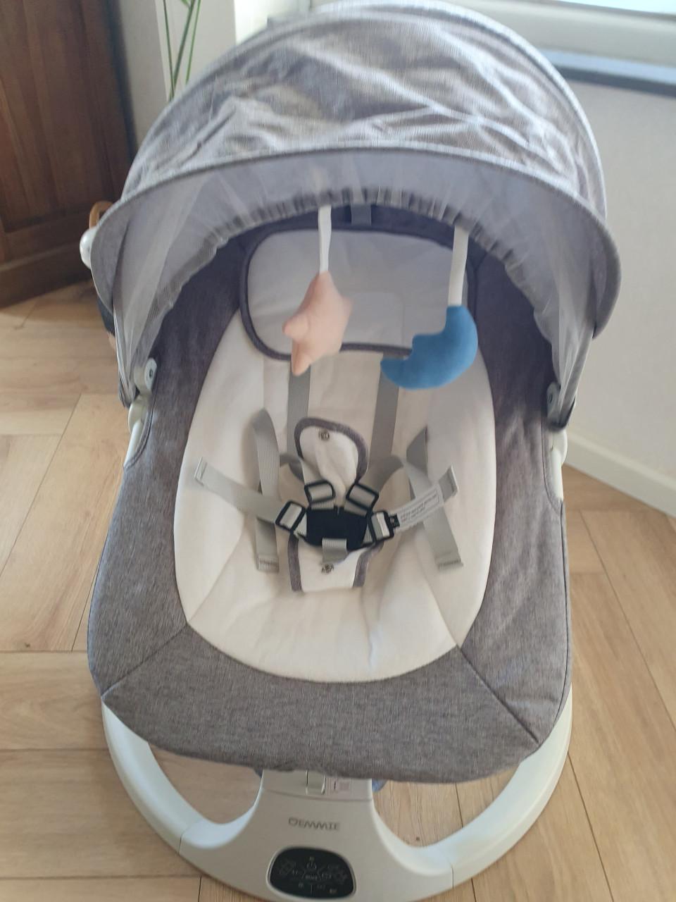 Oemmie elektrische wipstoel baby | Bluetooth | Afstandsbediening | Nieuw
