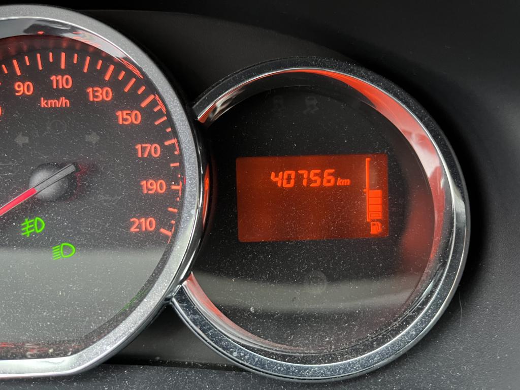 Dacia Sandero Stepway 0.9 tce lauréate 40 dkm