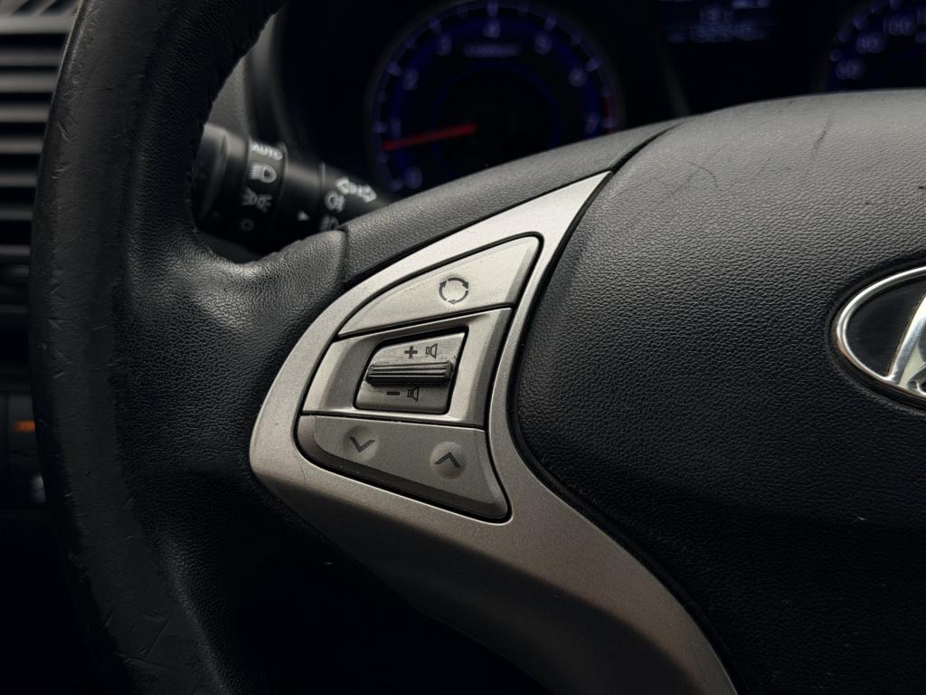Hyundai Ix20 1.6i i-catcher | camera | trekhaak | cruise control | open dak