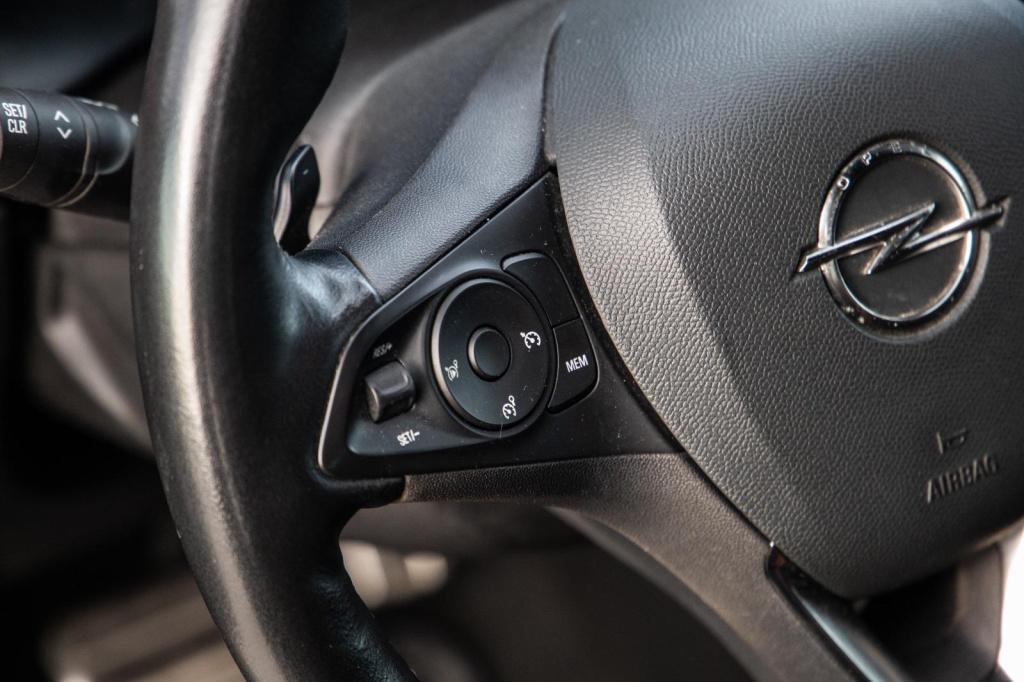 Opel Corsa 1.2 turbo gs black line / apple carplay / automaat / 360 camera 