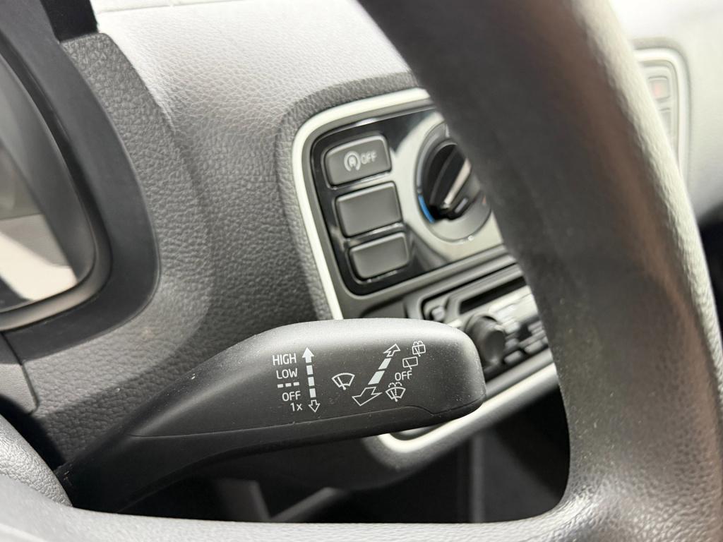 Volkswagen UP! occasion 1.0 take up! bluemotion | wit | tweedehands volkswa