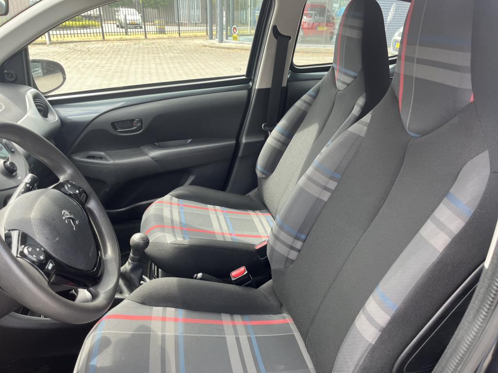 Peugeot 108 1.0 e-vti active 44 dkm airco