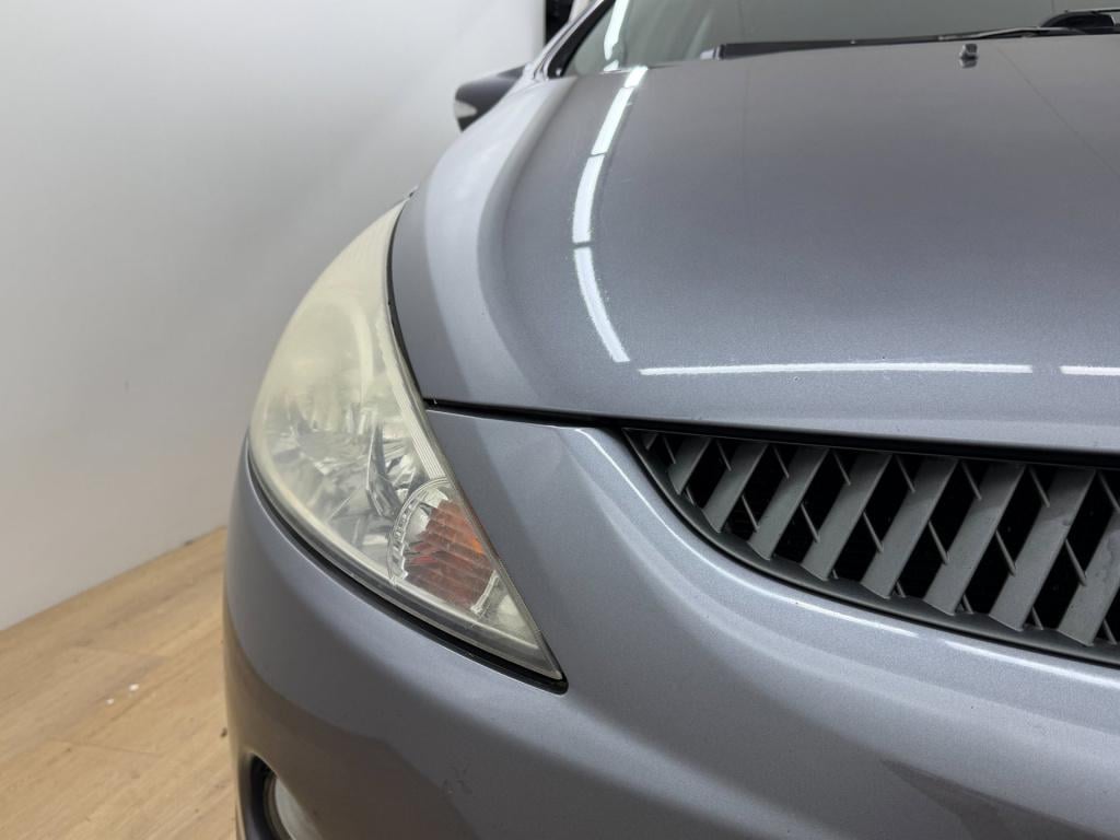 Mitsubishi Grandis occasion 2.4-16v insport | grijs | tweedehands mitsubish
