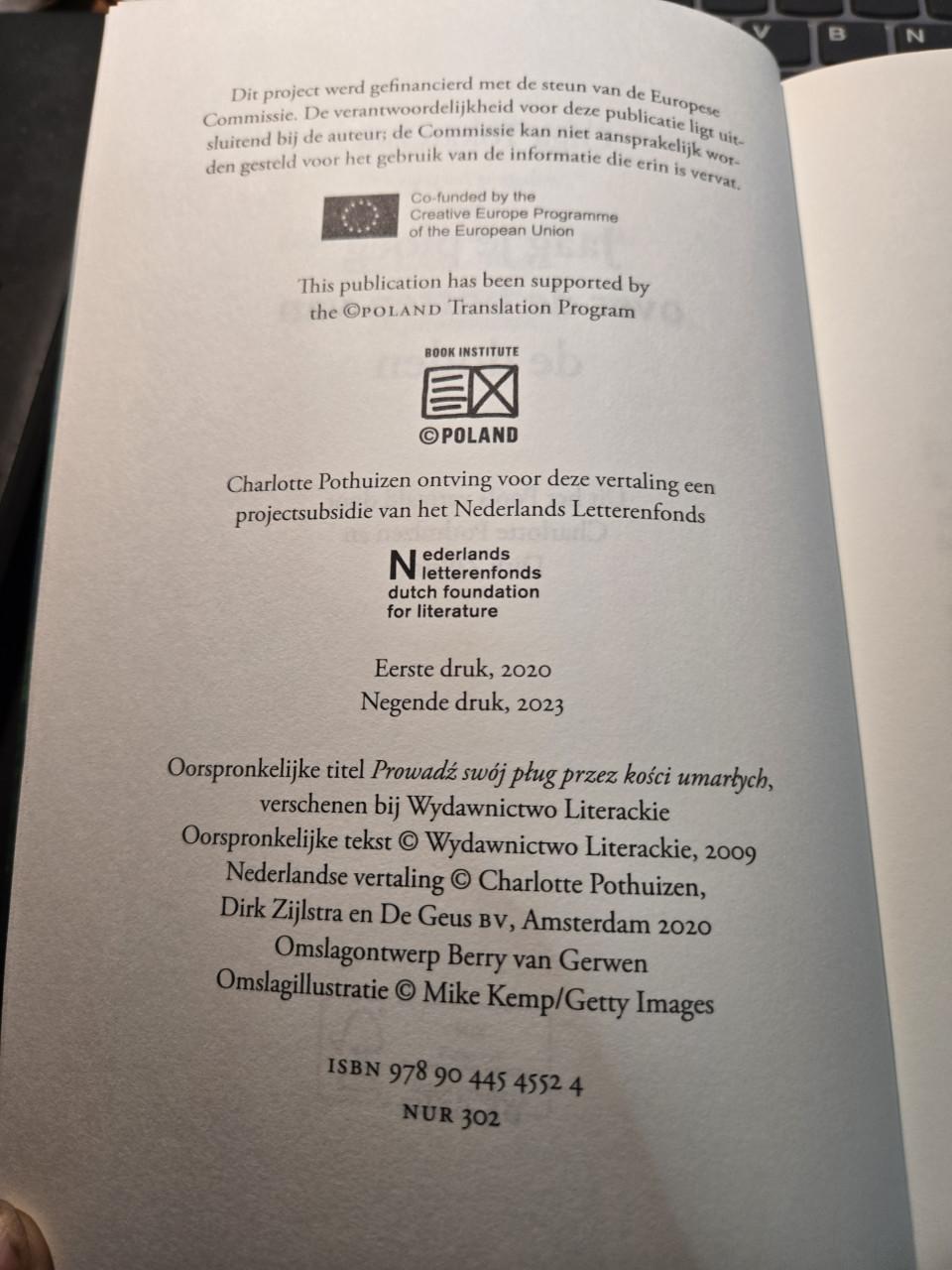 Boek: Jaag je ploeg over de botten van de doden -Olga Tokarczuk-